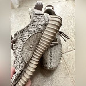 YEEZY X ADIDAS - Boost 350 Oxford Tan Sneakers - Size 37.5 women